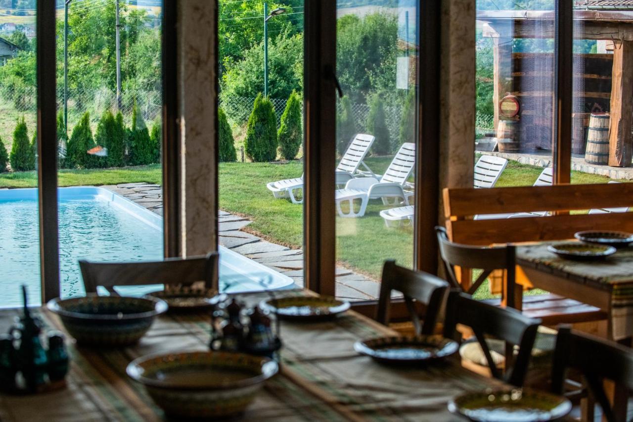 Етно Комплекс "Поп Грую Бански" Banya  Ngoại thất bức ảnh
